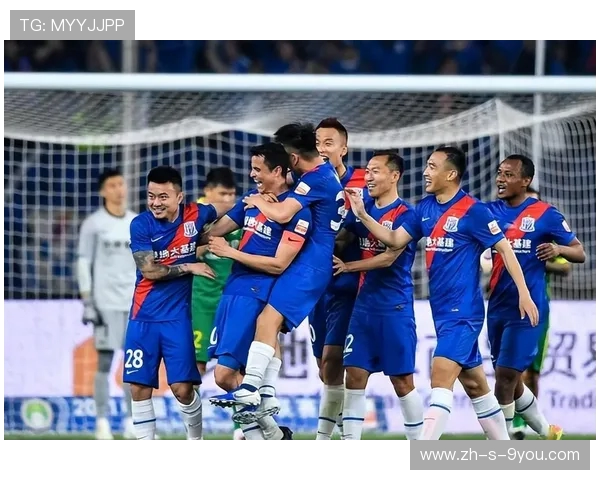 2017年申花与上港激战回顾：足球盛宴中的激情与荣耀