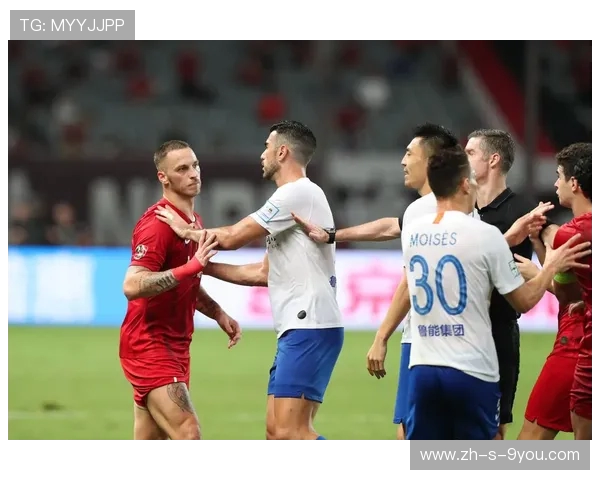 上港与山东的精彩对决直播全程回顾与赛后分析尽在这里